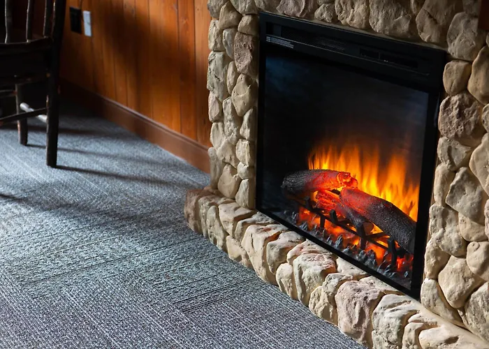 Mt. Lemmon Lodge *